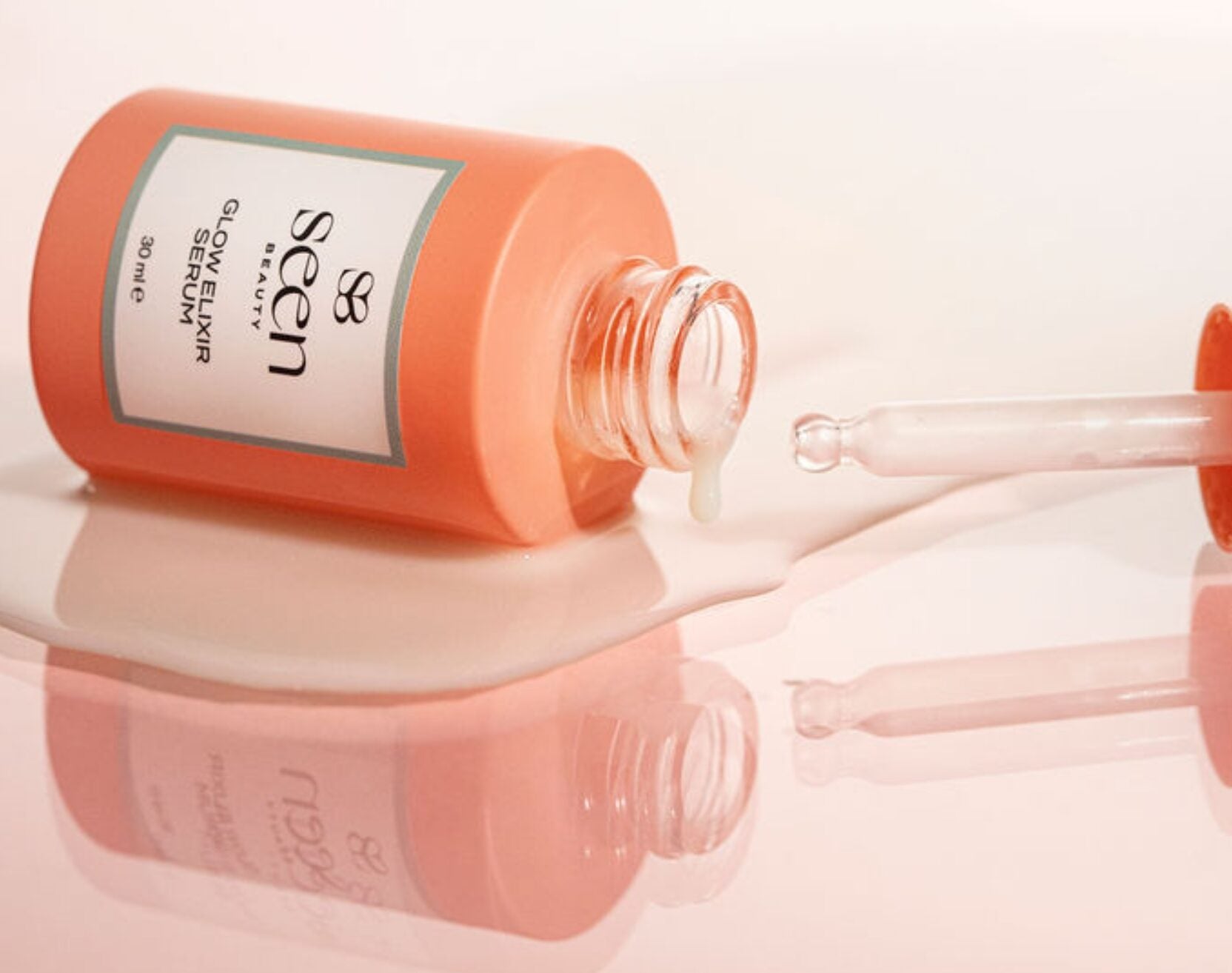 Αντιοξειδωτικός και φωτεινός ορός Glow Elixir